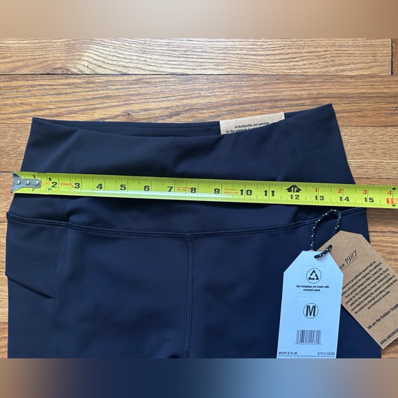 Avalanche Women’s Black Compression Leggings - Size M - NEW WITH TAGS - Picture 5 of 8